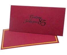 Vokas su kortele "Gražaus jubiliejaus 85" 19x9,5 cm, 190 g - Tamsiai raudona