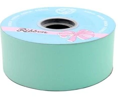 Žalsva plastikinė dovanų juostelė, h 5 cm