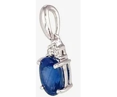Auksinis pakabukas su brangakmeniais. . Praba: 585°. Akmuo: Briliantai , Safyras - 0.44 g. - 14 mm. - Briliantai (0,025Ct), Safyras (0,611Ct)