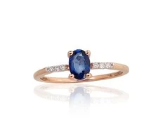 Auksinis žiedas - 16 - 1.18 g. - Briliantai (0,04Ct), Safyras (0,54Ct)