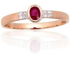 Auksinis žiedas - 16.5 - 1.11 g. - Briliantai (0,024Ct), Rubinas (0,22Ct)