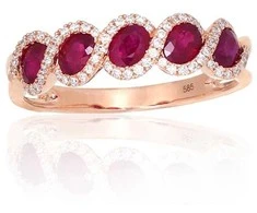 Auksinis žiedas - 19 - 2.58 g. - Briliantai (0,17Ct), Rubinas (1,3Ct)