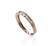 Auksinis žiedas su brangakmeniais. Metalas: Raudonas Auksas. Praba: 585°. Akmuo: Briliantai - 16 - 1.41 g. - Briliantai (0,07Ct)