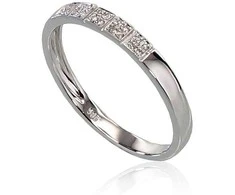 Auksinis žiedas su brangakmeniais. . Praba: 585°. Akmuo: Briliantai - 18.5 - 1.72 g. - Briliantai (0,06Ct)