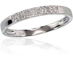 Auksinis žiedas su brangakmeniais. . Praba: 585°. Akmuo: Briliantai - 18.5 - 1.72 g. - Briliantai (0,06Ct)