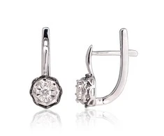 Auksiniai auskarai su brangakmeniais. Metalas: Baltas Auksas. Praba: 585°. Akmuo: Briliantai - 2.21 g. - 13 mm. - Briliantai (0,1Ct)