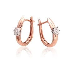 Auksiniai auskarai su brangakmeniais. Metalas: Raudonas/Baltas Auksas. Praba: 585°. Akmuo: Briliantai - 3.03 g. - 17 mm. - Briliantai (0,115Ct)