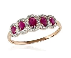 Auksinis žiedas su brangakmeniais. Metalas: Raudonas Auksas. Praba: 585°. Akmuo: Briliantai , Rubinas - 18 - 1.68 g. - Briliantai (0,133Ct), Rubinas (0,577Ct)