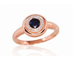 Auksinis žiedas su brangakmeniais. Metalas: Raudonas Auksas. Praba: 585°. Akmuo: Briliantai , Safyras - 18.5 - 3.97 g. - Briliantai (0,052Ct), Safyras (0,673Ct)