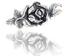 Sidabrinė sagė - 5.6 g. - 39 mm.