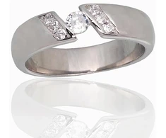 Sidabrinis sužadėtuvių žiedas. Praba: 925°, Metalas: Sidabras, Akmuo: Cirkonai - 17 - 4.5 g.