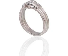 Sidabrinis sužadėtuvių žiedas. Praba: 925°, Metalas: Sidabras, Akmuo: Cirkonai - 17.5 - 4.2 g.