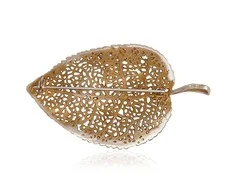 Sidabrinė sagė - 9.8 g. - 67 mm.