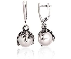 Sidabriniai auskarai anglišku užsegimu, Metalas: Sidabras, Praba: 925°, Akmuo: Perlai (sint.) - 39 mm. - 11.6 g.