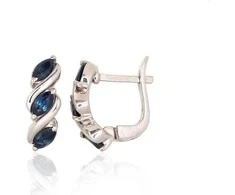 Sidabriniai auskarai ant cilindrinės spynos - 3.6 g. - 16 mm. - Safyras (1,06Ct)