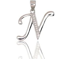 Sidabrinis Pakabukas - Vardo Raidė. Metalas: Sidabras. Praba: 925°. Akmuo: Cirkonai - 2.4 g. - 22 mm.
