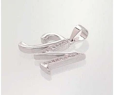 Sidabrinis Pakabukas - Vardo Raidė. Metalas: Sidabras. Praba: 925°. Akmuo: Cirkonai - 2.3 g. - 22 mm.