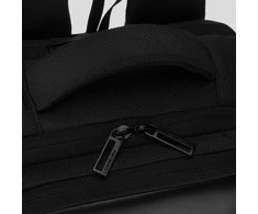 Kuprinė unisex Peterson, juoda K17