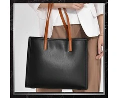 Moteriška rankinė BAD&amp;BAGS, juoda lakuota oda
