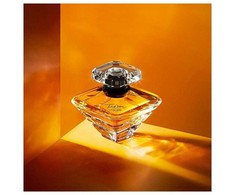 Lancôme Trésor - EDP 100 ml + Galatée Confort 50 ml + Advanced Génifique serumas 7 ml + Rénergie H.P.N. 300-Peptide kremas 15 ml
