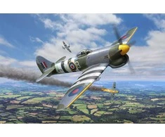 Revell plastikinis modelis Hawker Tempest 1:32
