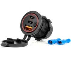 Vandeniui atsparus telefono įkroviklis su raudonu LED apšvietimu, USB + 2xUSB C QC3.0 12/24V AMIO-04227