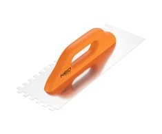 Neo Tools Mentelė su dantukais 380 x 128 mm, dantis 10 x 10 x 10 mm, medinė rankena