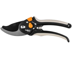 Neo Tools Genėjimo žirklas apeinant šakas 200 mm, pjovimo diapazonas iki 18 mm, reguliuojamas atstumas tarp žirklių.