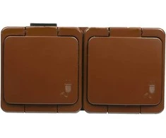 Gniazdo Lizdas Dvigubas 2P+Z lizdas, atsparus vandeniui, su gaminio spalvos dangteliu, IP44, SMART, rudas