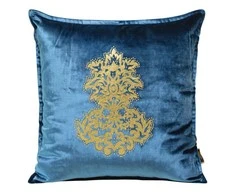 Eurofirany ROYAL 4 Aksominis pagalvės užvalkalas su auksiniu ornamentu, 45X45 cm, spalva: mėlyna