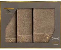 Eurofirany Medvilninių rankšluosčių rinkinys dėžutėje, 3 dalys, 550 g/m², veliūrinis apvadas, siuvinėtas logotipas, rankšluostis rankoms, vonios rankšluostis, didelis rankšluostis, dovana voniai