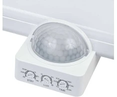Lampa „Maclean“ LED lempa, namo numerio indikatorius, prieblandos ir judesio jutiklis, reguliuojamo ryškumo, 20 W, IP65, neutrali spalva (4000 K), 1600 lm, MCE466 W