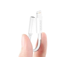 Dudao audio adapter headphone adapter from Lightning to 3.5 mm mini jack baltos spalvos (L16i baltos spalvos)
