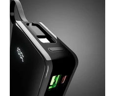 Nešiojamoji baterija SBS 20000 mAh 20W su integruotu USB-C laidu ir skaitmeniniu ekranu - juodas