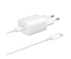 EP-TA800EWE + EP-DA705BWE Samsung 25W Travel Charger + USB-C/USB-C Data Cable baltos spalvos be pakuotės