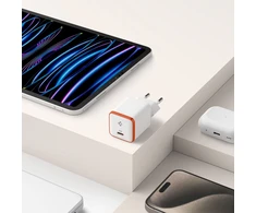 Spigen ArcStation Essential EE301EU – Wall Charger USB-C PD + QC3.0 30W (Baltas)