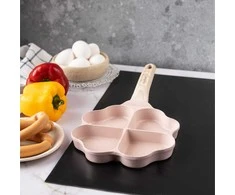 Keptuvė Keptuvė nepridegančia danga, 4 širdies formos sekcijos, rožinė su medine rankena, 35,5x19,2x2,8 cm, Klausberg, kb-7820