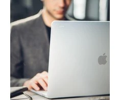 „Moshi iGlaze“, skirtas „MacBook Pro 16“