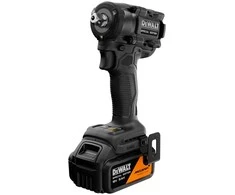 DeWALT McLaren smūginis suktuvas 18 V 2 x 5 Ah TSTAK
