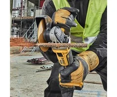 Įrankių rinkinys DeWalt DCK329P2T-QW (DCD796 + DCG405 + DCS335); 18 V; 2x5,0 Ah akum.