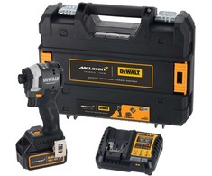 akumuliatorinė zakrętarka smūginis 1/4", 18V, 1x4Ah, XR, DeWalt [DCF85MM1T-QW] edycja MCLAREN