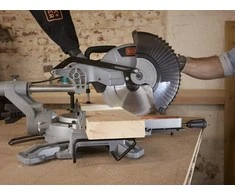 Black &amp; Decker skersinio pjovimo staklės BES710-QS, 2100W, 254mm