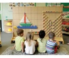 MASTERKIDZ laisvai pastatoma kūrybinė STEM mokymosi lenta 166 x 125