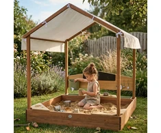 AXI Mela's Sandbox with a Baltas Roof