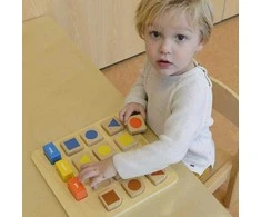 MASTERKIDZ Edukacinė Lenta Formų ir Spalvų Rūšiuotojas
