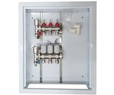 Hismart Grindinio šildymo kolektorius 3 kontūrų su terminėmis pavaromis NC AC230V ir debitomačiais