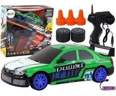 Lean Toys Nuotoliniu būdu valdomas sportinis automobilis 1:24, žalias, su keičiamais ratais