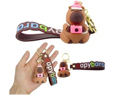 Lean Toys Silikoninis kapibaros raktų pakabukas su kamera ir kepure
