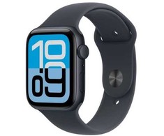 Išmanusis laikrodis „Apple Watch SE 3 GPS + Cellular“, 40 mm, aliuminio korpusas su naktiniu sportiniu dirželiu – S/M