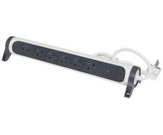 Legrand Przedłużacz ochronny 6x2pz 1,5m baltai-juodas
